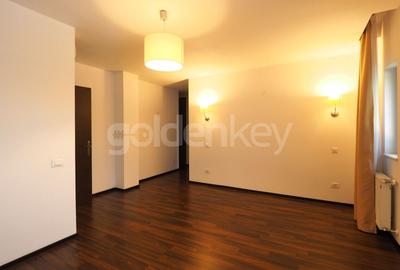 Duplex cu 8 camere cu Canalizare în Iancu Nicolae - 12