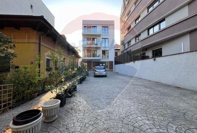 Spatiu comercial de inchiriat - 230 mp cu terasa - zona Aviatorilor - 7