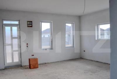 Casă cu 4 camere cu Teren 404 Mp în Central - 2