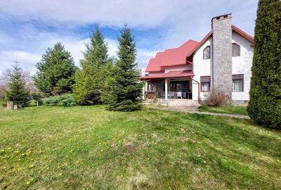 Casă cu 4 camere cu Teren 6000 Mp în Cornu - 7