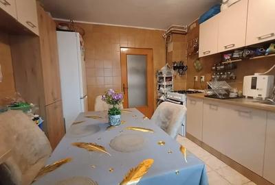 Apartament cu 2 camere, decomandat, Unirii, Zepter - 2