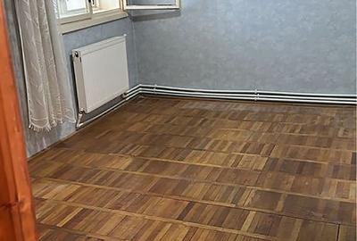 Apartament cu 3 camere decomandat în Faleză - 2