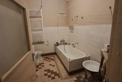 Casă cu 2 camere cu Teren 1100 Mp în Pârneava - 4