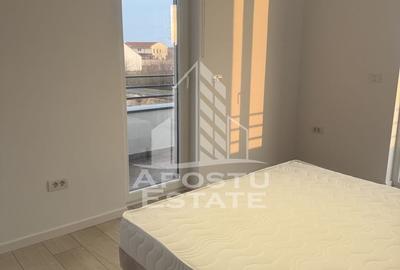 Apartament cu 2 camere semidecomandat în Ghiroda - 8