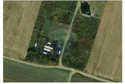 De vânzare Teren intravavilan 447mp Sânmartin - 2