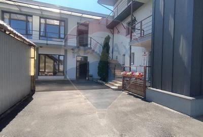 DE  INCHIRIAT/ SPATIU PARTER 388 MP. trafic intens  ZALAU /COMISION 0 - 9