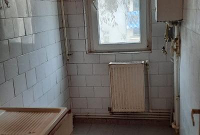 Apartament cu 2 camere semidecomandat în Viziru 2 - 3