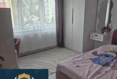 Apartament cu 3 camere renovat complet - Re?i?a, Bd. Republicii, langa muzeu - 7