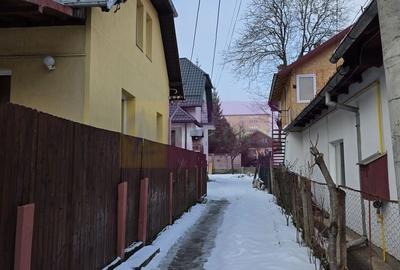 Casă individuală cu 6 camere cu Canalizare în Central - 45