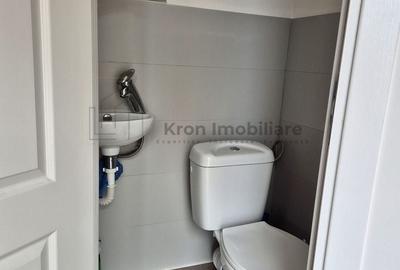 Inchiriez spatiu mic in Urban Plaza - 4