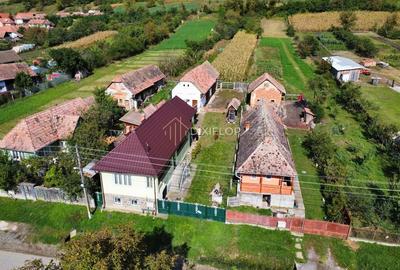 Casă cu 2 camere și teren generos | Roteni | 69.000 EUR Casă cu 2 camere și teren generos | Roteni | 69.000 EUR - 9