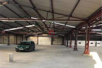 Spațiu comercial, de 2,200 mp, în Central - 2