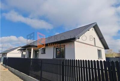 Casă individuală cu 4 camere cu Teren 430 Mp în Poșta Câlnău - 10