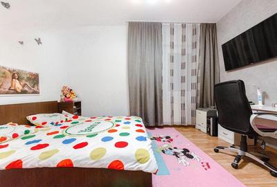 Apartament cu 4 camere decomandat, mobilat în UTA - 7