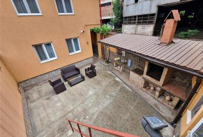 Casă cu 5 camere cu Teren 200 Mp în Muncitoresc - 11