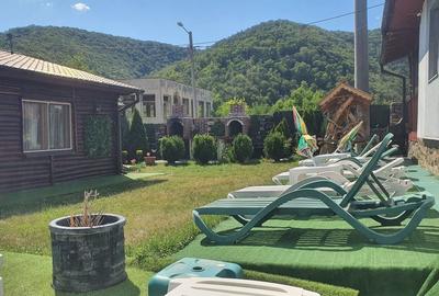 2 Cabane complet utilate, Dubova, Valea Ponicovei - 11