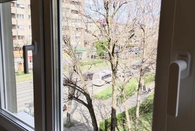 Apartament cu 3 camere semidecomandat în Careiului - 4