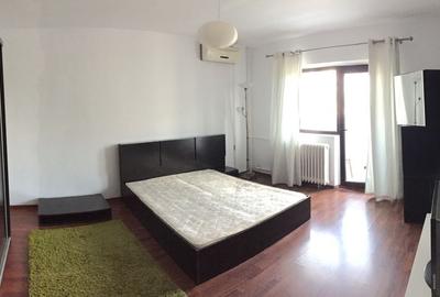 Garsonieră decomandată în Tei - 3