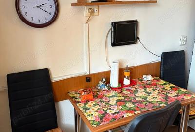 Apartament 3 camere decomandat - 1