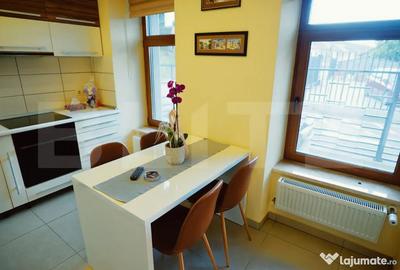 Apartament cu 4 camere decomandat, mobilat în Central - 9