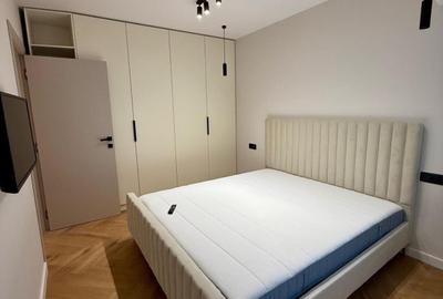 Apartament 2 camere Lux+Loc de parcare in Bloc Nou zona Damaroaia - 2