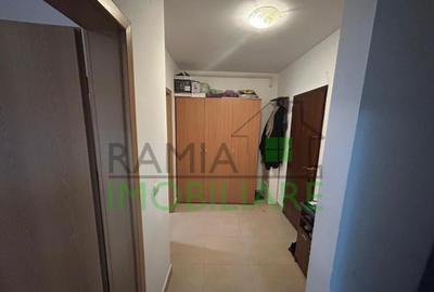 Garsonieră decomandată în Tractorul - 4