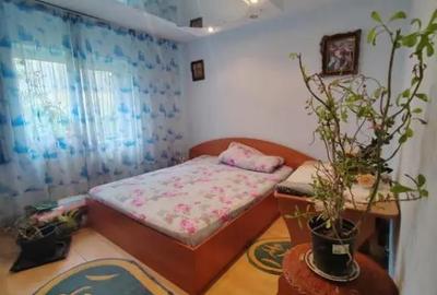 Apartament cu 2 camere decomandat în Mihai Bravu