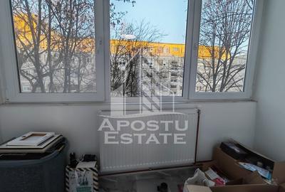 Apartament cu 3 camere semidecomandat în Dacia - 4