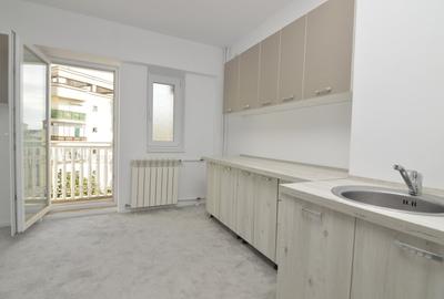 VANZARE APARTAMENT 4 CAMERE UNIRII - PIATA UNIRII - FANTANI - 28