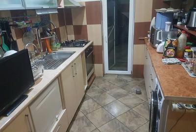 Casă cu 5 camere cu Teren 294 Mp în Central - 5