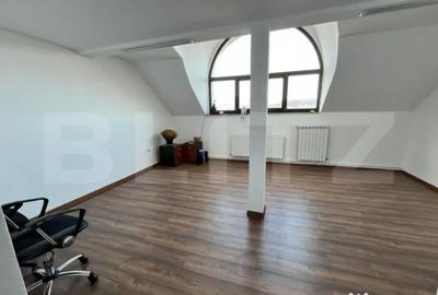 Spațiu comercial, de 31 mp, în Unirea - 4