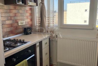 Apartament cu 3 camere semidecomandat, mobilat în Rahova - 6