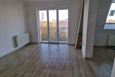Proprietar vand apartament 3 camere NOU - 2