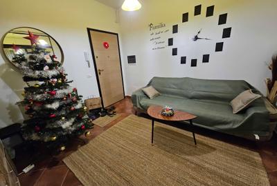 Apartament cu 2 camere decomandat în Central