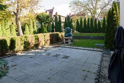 Nivel in vila, curte deosebita, priveliste, Central, Brasov - 20