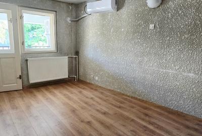 Casă cu 16 camere cu Canalizare în Calea Călărașilor - 2
