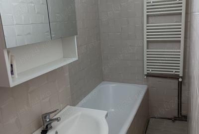 Inchiriez apartament cu 3 camere ultracentral - 3