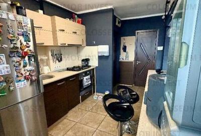 Apartament cu 2 camere semidecomandat, mobilat în Tractorul - 5