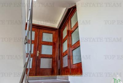 Vila 9 camere ideala pentru firme/cazare muncitori langa Lac - 12