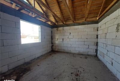 Casă cu 3 camere în Galbenu - 12