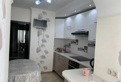 Garsonieră decomandată în Scriitorilor - 2