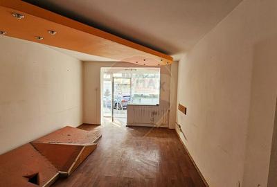 Spa?iu comercial Spa?iu comercial - 4