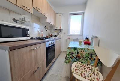 Garsonieră decomandată, mobilată în Bucium