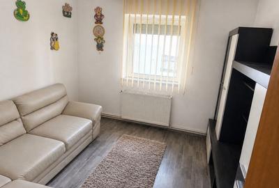 Apartament cu 2 camere decomandat în Central - 2