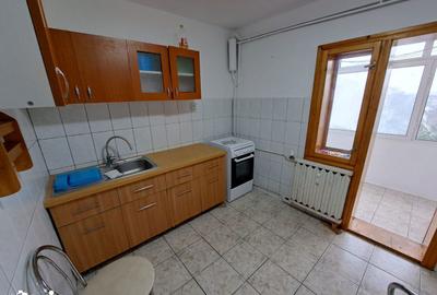 Apartament cu 3 camere decomandat în Burdujeni - 12