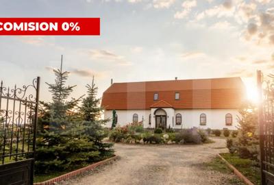 Casă cu 7 camere cu Teren 3000 Mp în Central - 2