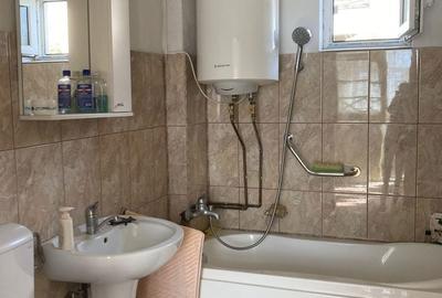 Casă cu 4 camere în Curtea de Argeș - 8