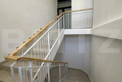 Birou, de 38 mp, în Central - 3