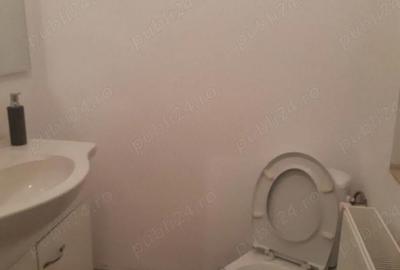 Spațiu comercial, de 60 mp, în Central