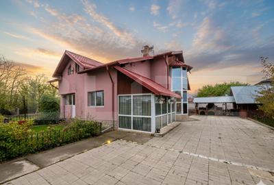 Casă cu 4 camere cu Teren 1749 Mp în Central - 16